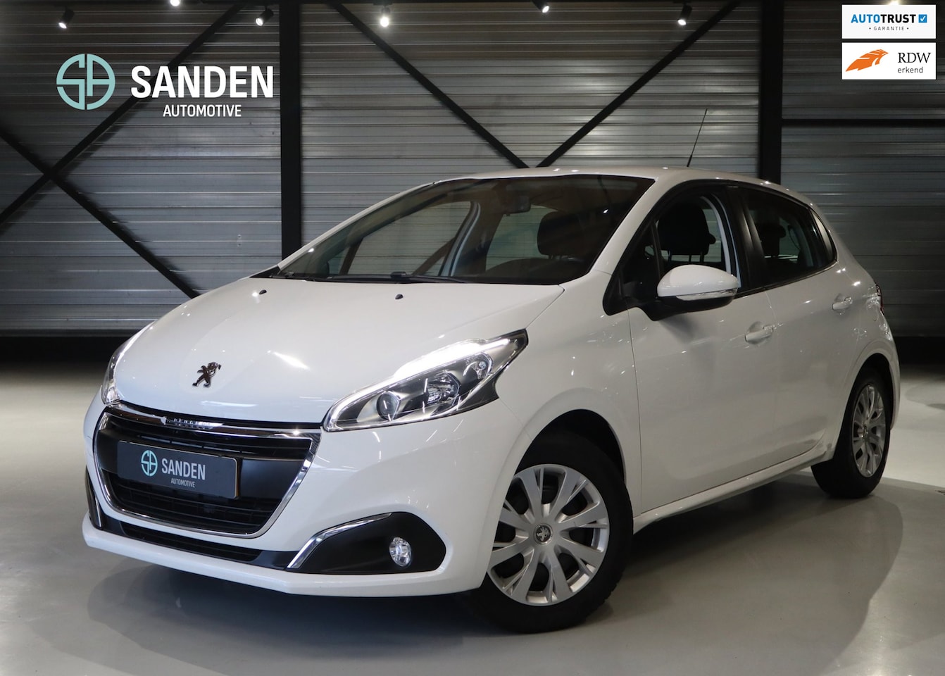Peugeot 208 - 1.2 PureTech Active|82PK|5 deurs|Airco|LED - AutoWereld.nl