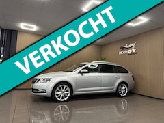 Skoda Octavia Combi - 1.0 TSI Greentech Style Business * Automaat / 1e Eig / Panoramadak / Trekhaak / NL Auto