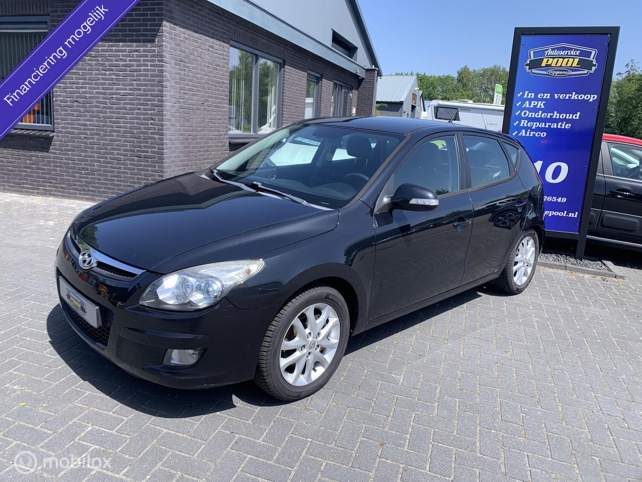 Hyundai i30 - 1.6i Style -Automaat|A/C|Cruise|Half leer|Clima - AutoWereld.nl