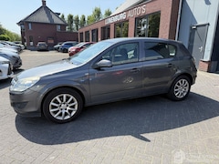 Opel Astra - 1.8 Temptation AUTOMAAT (Hatchback 5-dr.)