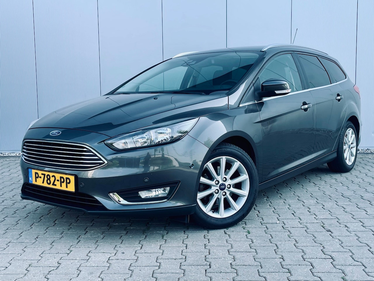 Ford Focus Wagon - 1.0 Titanium 1.0 Titanium 125pk, Distributieriem nieuw! - AutoWereld.nl