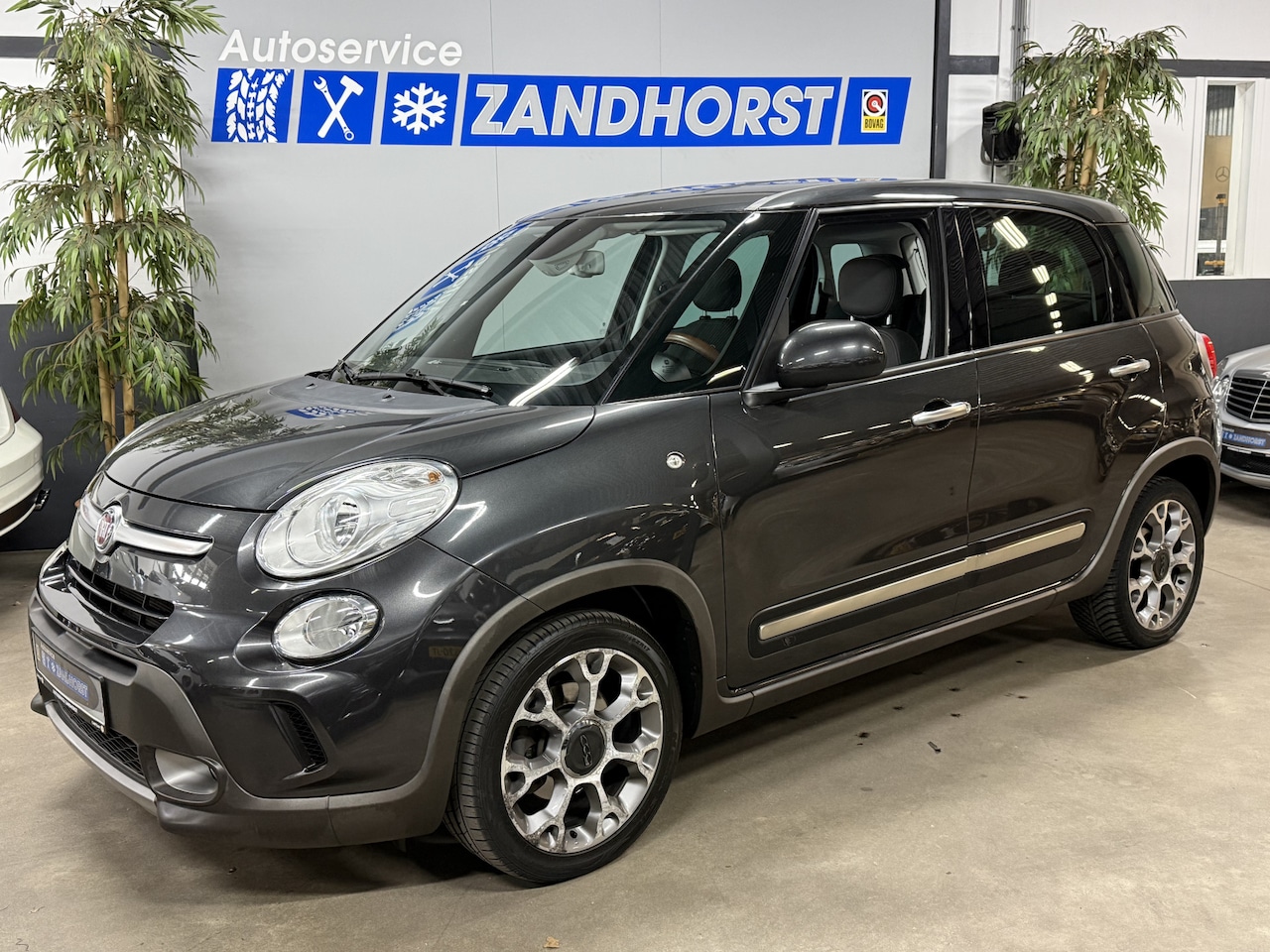 Fiat 500 L - 0.9 TwinAir Trekking // Cruise // Navi // LM Velgen - AutoWereld.nl