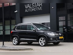 Volkswagen Tiguan - 1.4 TSI R-Line | LED/-XENON | PANORAMA | TREKHAAK | ORG. NL geleverd