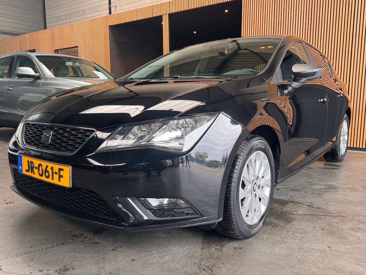 SEAT Leon - 1.2 TSI Style Clima|Cruise|Bluetooth|APK - AutoWereld.nl
