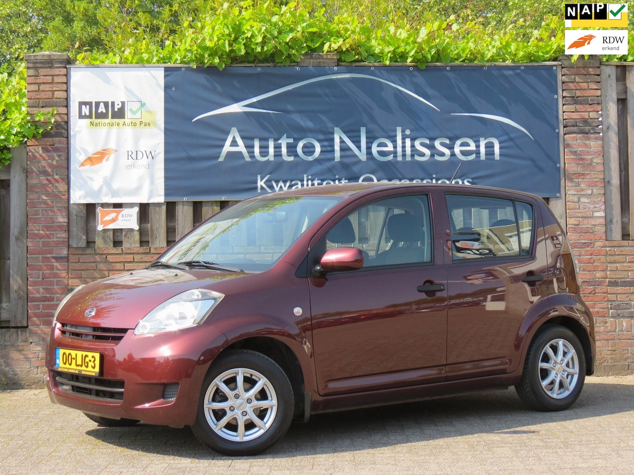 Daihatsu Sirion 2 - 1.0-12V Exclusive | AIRCO | LICHTMETALEN VELGEN | ELEK RAMEN | CV AFSTANDBEDIEND | - AutoWereld.nl