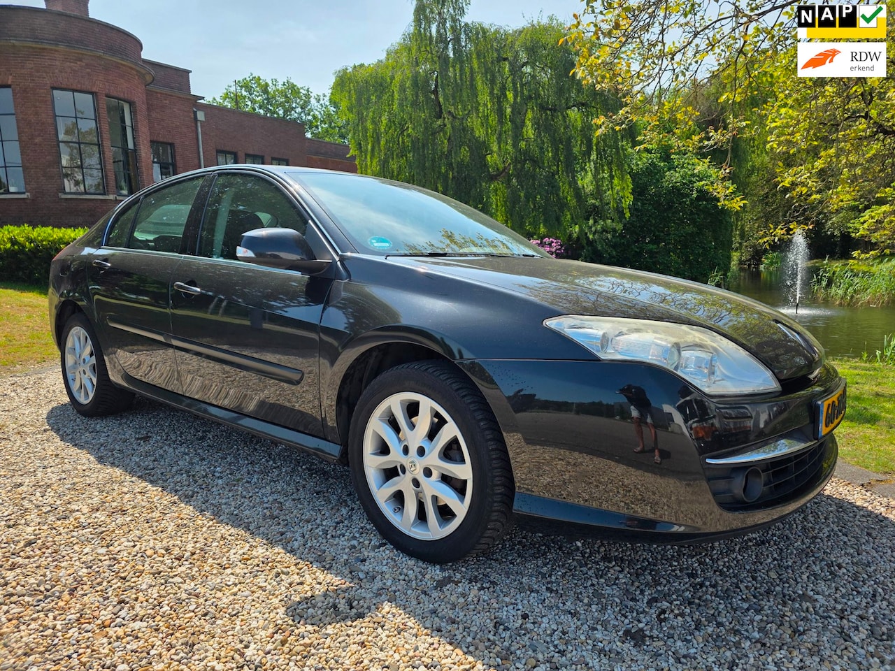 Renault Laguna - 2.0 16V Dynamique *apk:06-2027* - AutoWereld.nl