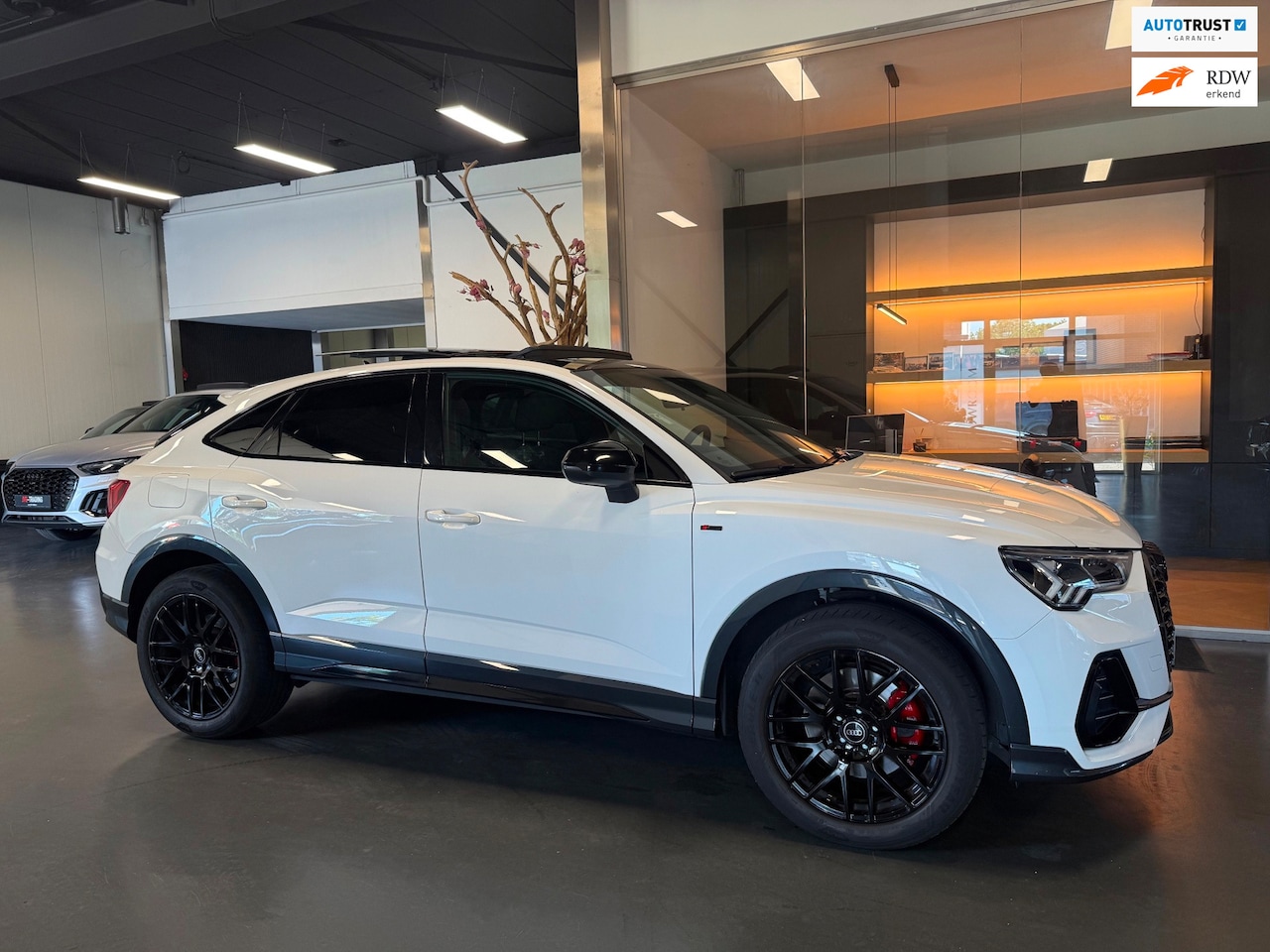 Audi Q3 Sportback - 45 TFSI e S line Pano B&O Camera Elec.Kofferklep - AutoWereld.nl