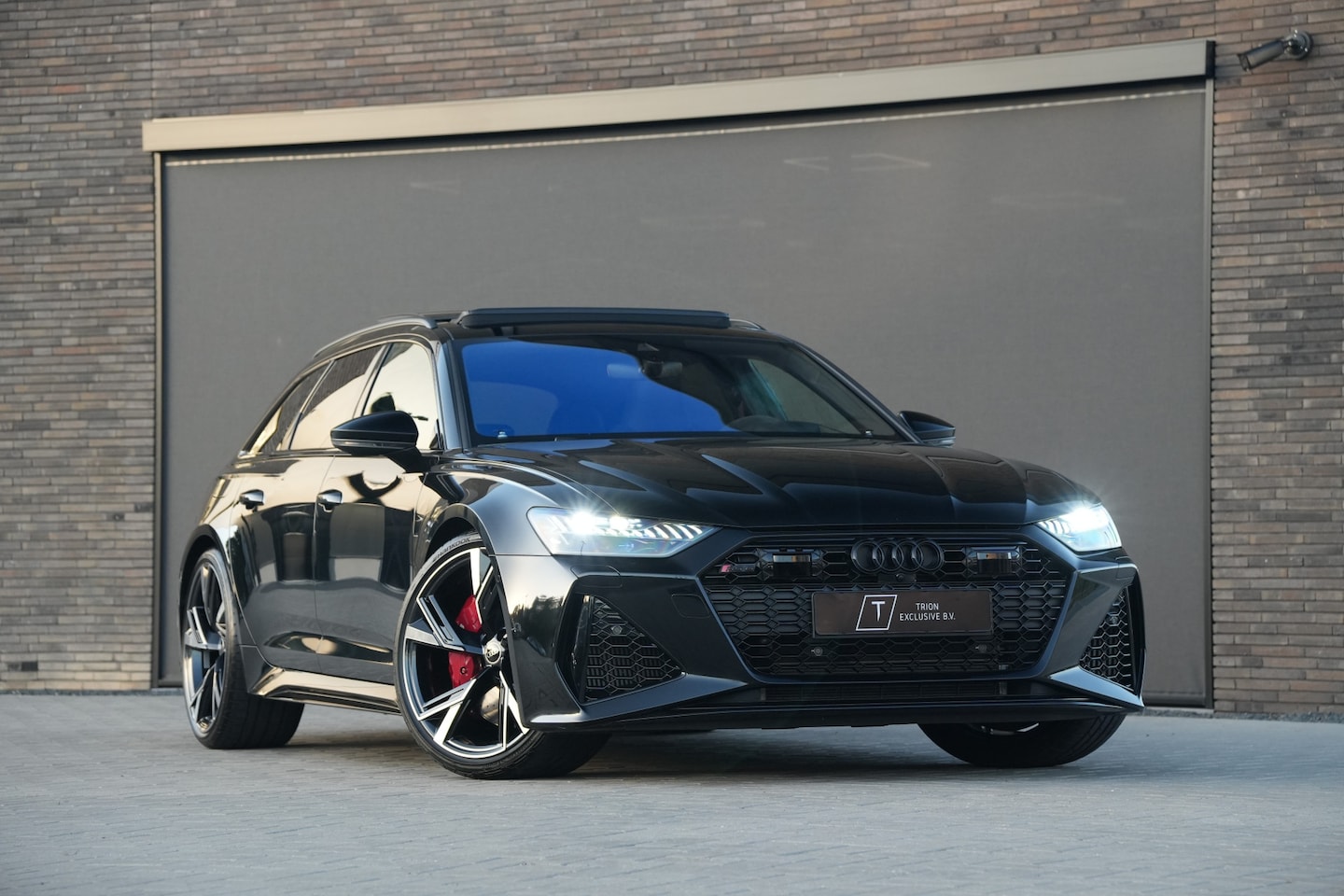 Audi A6 Avant - RS 6 TFSI quattro | Pano | B&O | Stoel/Stuurverwarming | Matrix LED | HUD | ACC | Achterwi - AutoWereld.nl