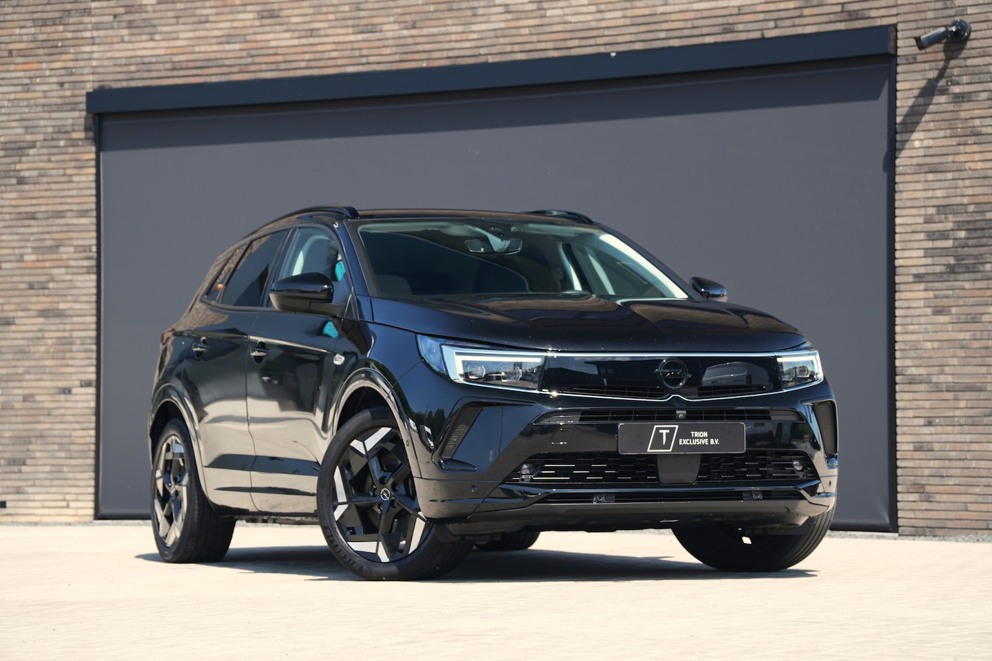 Opel Grandland - 1.6 Turbo Plug-In Hybrid 4x4 GSe | Stoel/Stuurverwarming | 360 | Keyless | Blindspot | Car - AutoWereld.nl