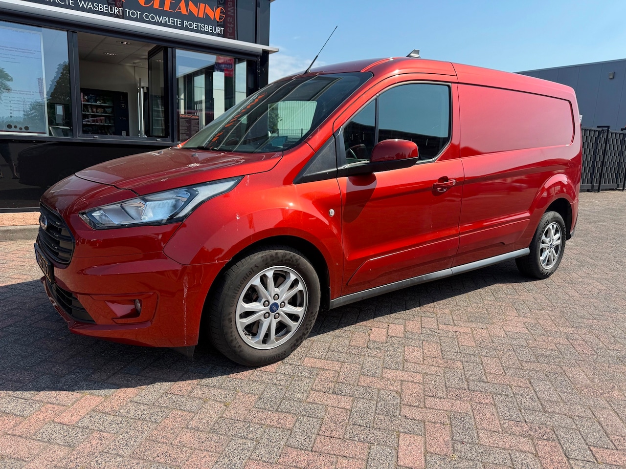 Ford Transit Connect - 1.0 L2 Limited all-in prijs particulier - AutoWereld.nl