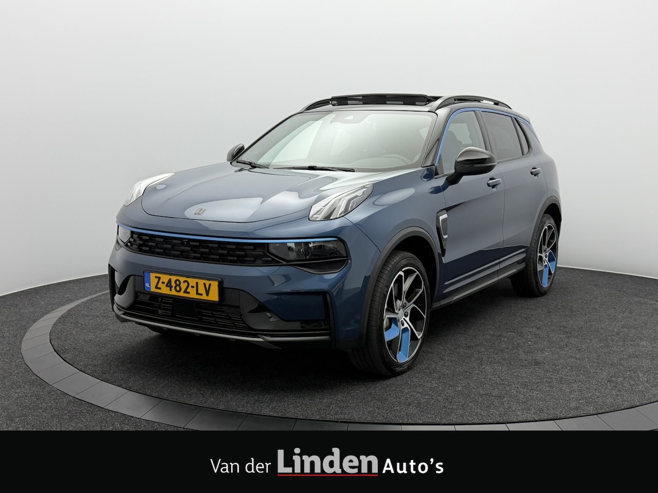 Lynk & Co 01 - 1.5 Plug-in Hybrid 261PK | 360° Camera | Zwarte Hemelbekleding | Panoramadak - AutoWereld.nl