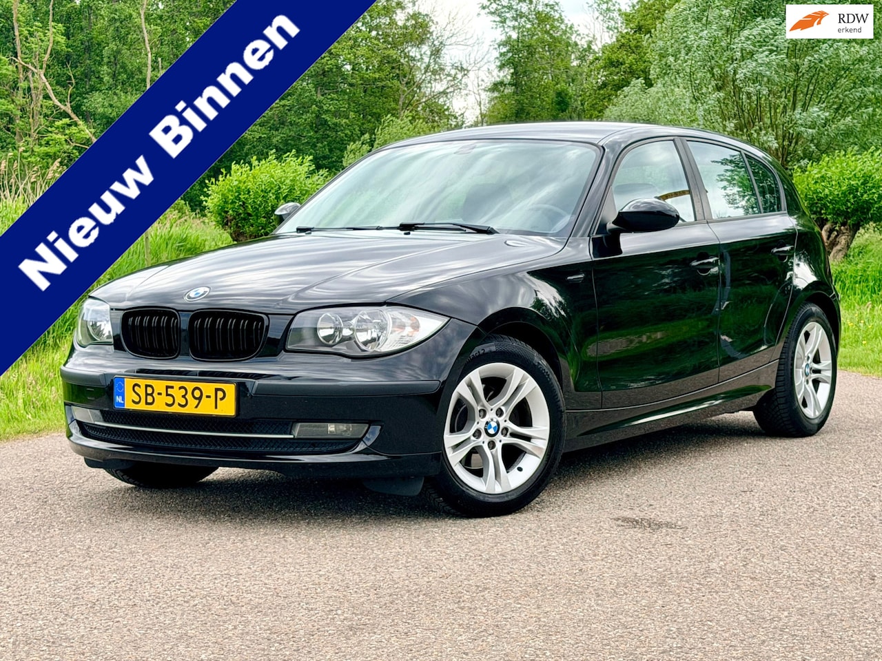 BMW 1-serie - 118i Executive 5DRS Airco Carplay 6Bak Perfect Onderhouden Zie facturen LMV - AutoWereld.nl