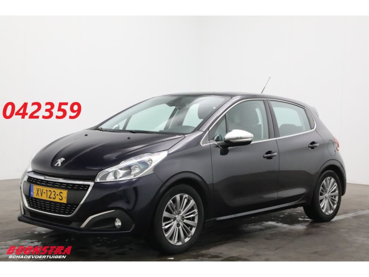 Peugeot 208 - 1.2 PT BlueLease Allure Navi Clima Cruise PDC Apple/Android - AutoWereld.nl