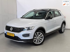 Volkswagen T-Roc - 1.5 TSI Sport / Automaat / Stoelverwarming / Clima