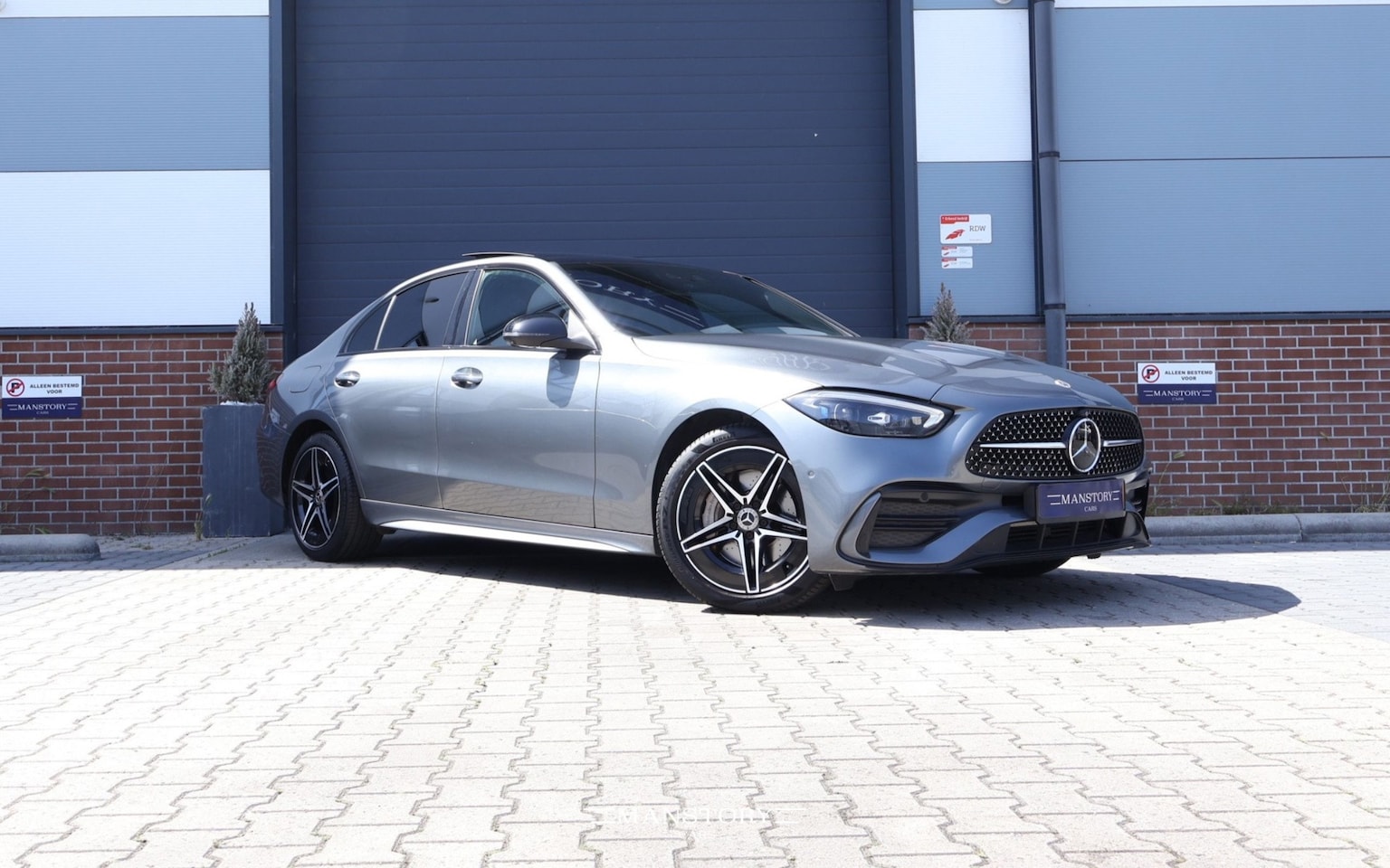 Mercedes-Benz C-klasse - 300 e AMG Line 300 e AMG Line - AutoWereld.nl