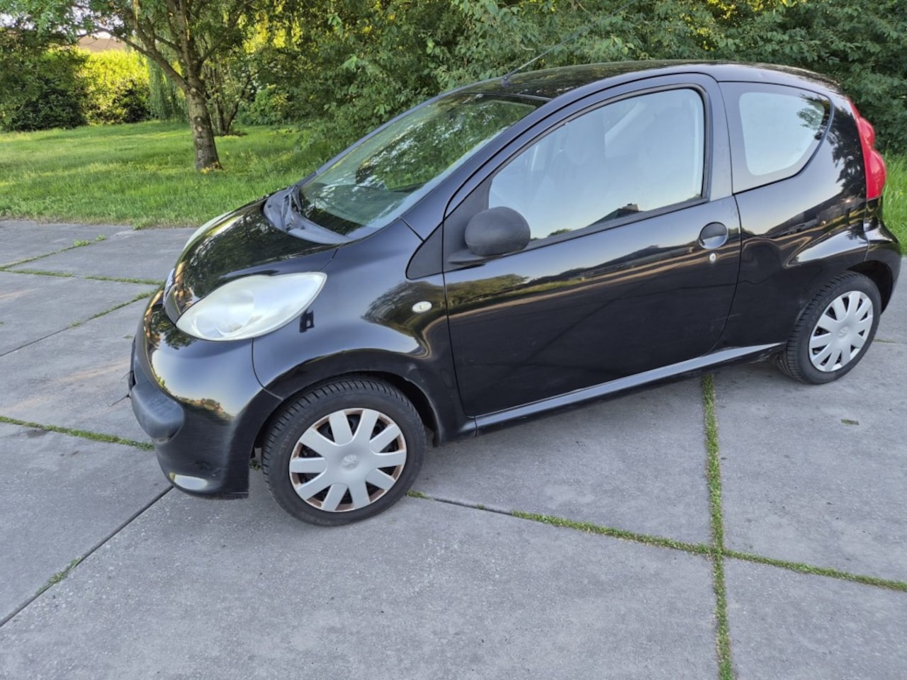 Peugeot 107 - 1.0-12V XR met Airco, nw APK - AutoWereld.nl