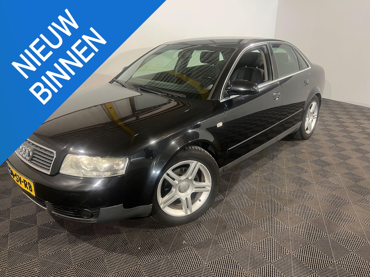 Audi A4 Limousine - 1.9 TDI Exclusive H6 - AutoWereld.nl