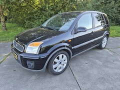 Ford Fusion - 1.6-16V CROSSROAD