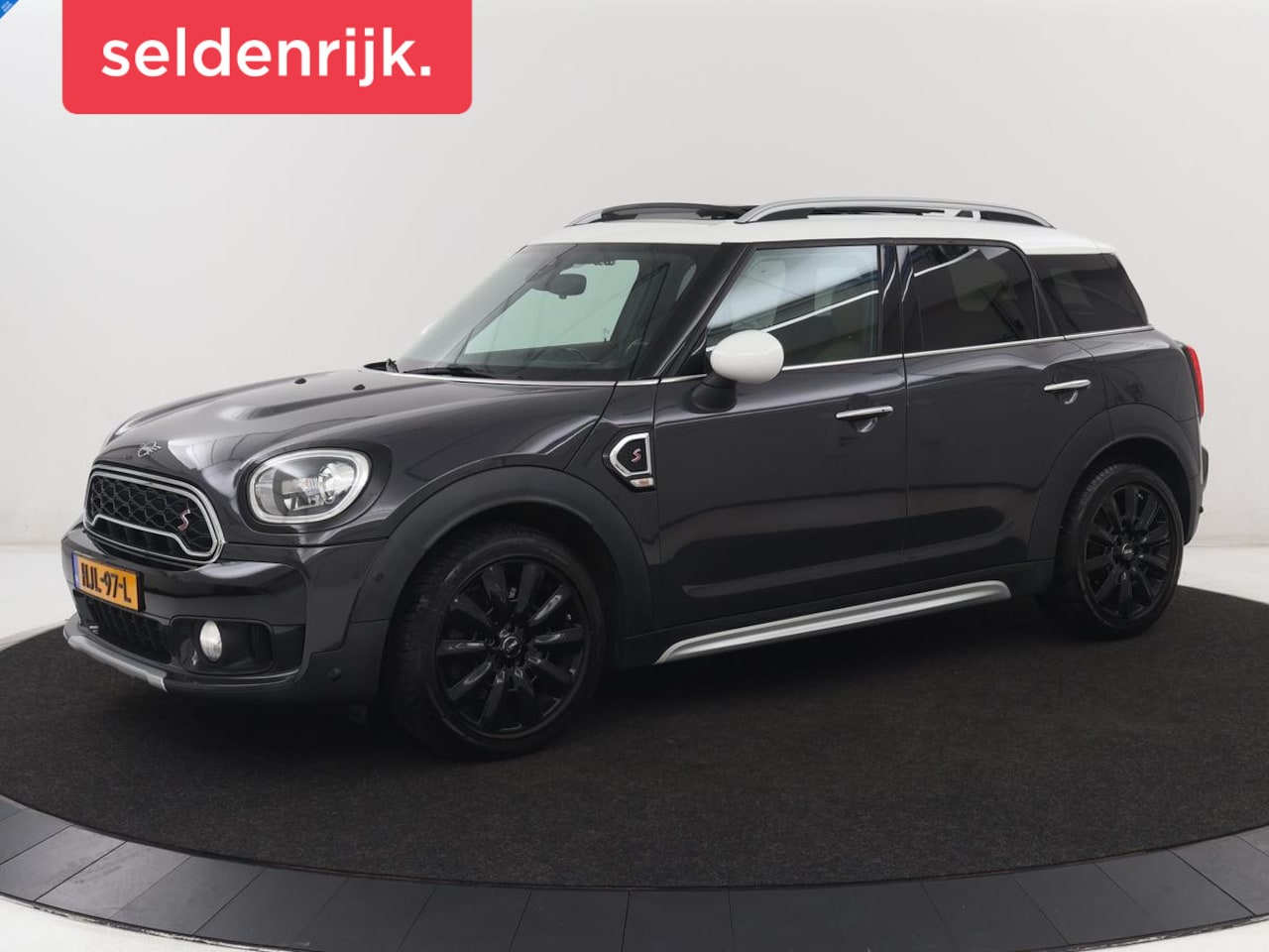 MINI Countryman - 2.0 Cooper S ALL4 Chili | Panoramadak | Leder | Stoelverwarming | Adaptive cruise | Head-U - AutoWereld.nl