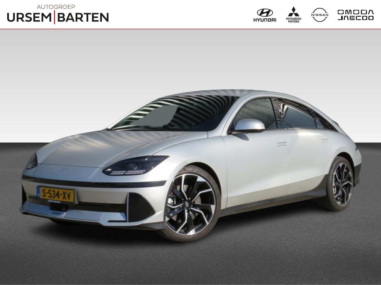 Hyundai IONIQ 6 - Connect 77 kWh | Elektrische verstelbare stoelen | Navigatie | V2L | Carplay - AutoWereld.nl