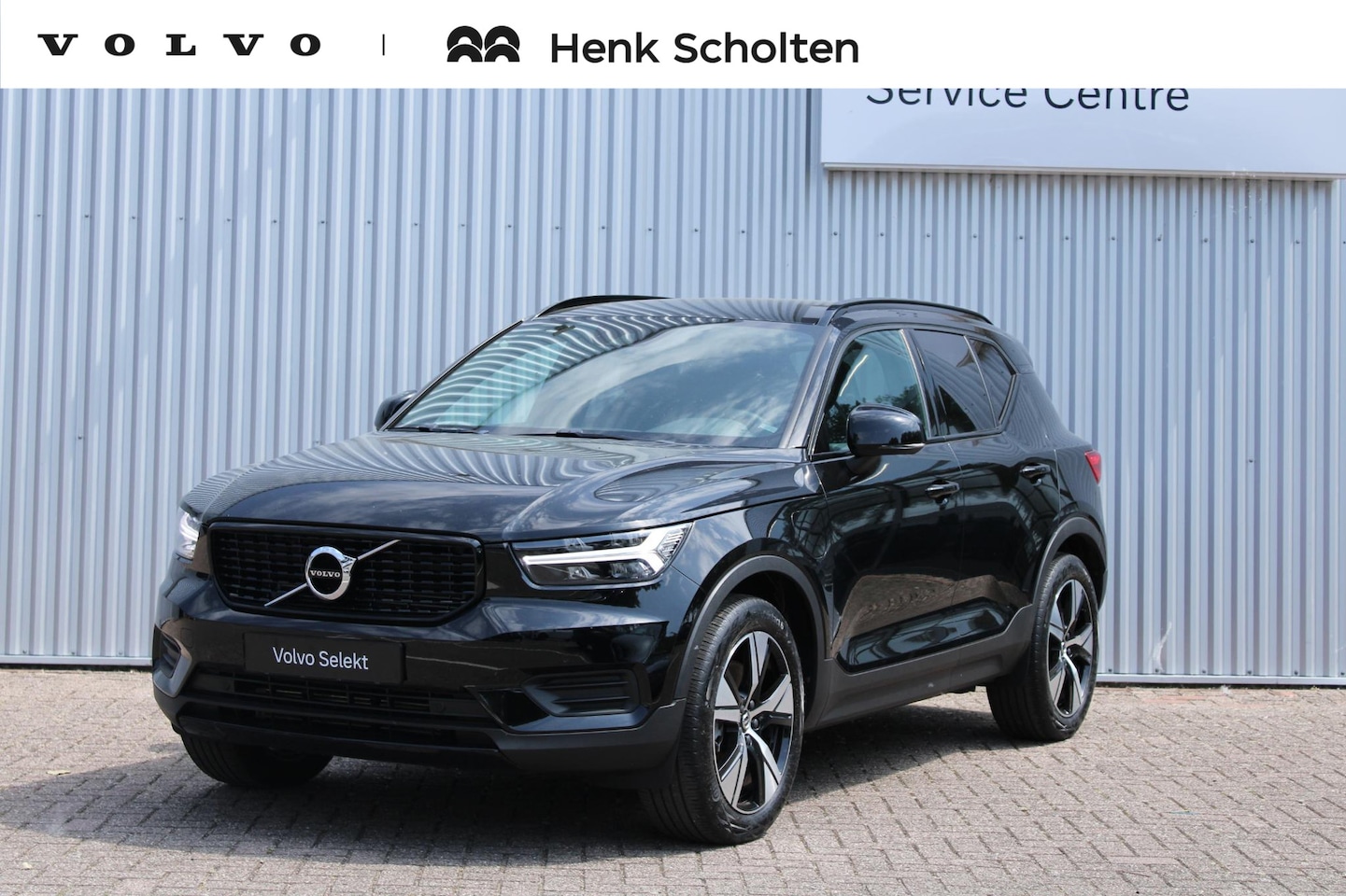 Volvo XC40 - T4 Recharge R-Design Achteruitrijcamera | Verwarming voorstoelen | Stuurwiel verwarming | - AutoWereld.nl