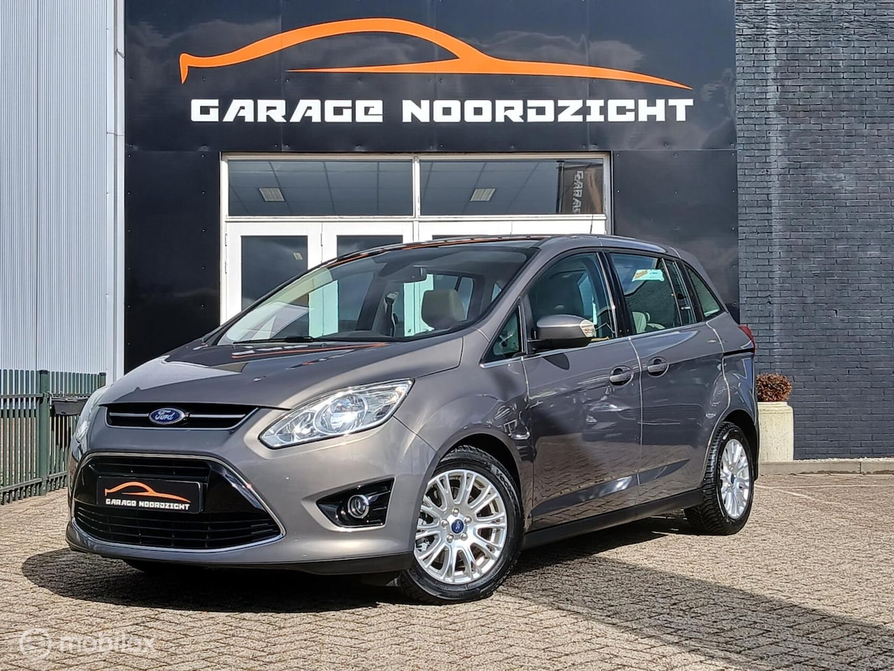 Ford Grand C-Max - 1.0 Ecoboost Panorama Dak - AutoWereld.nl