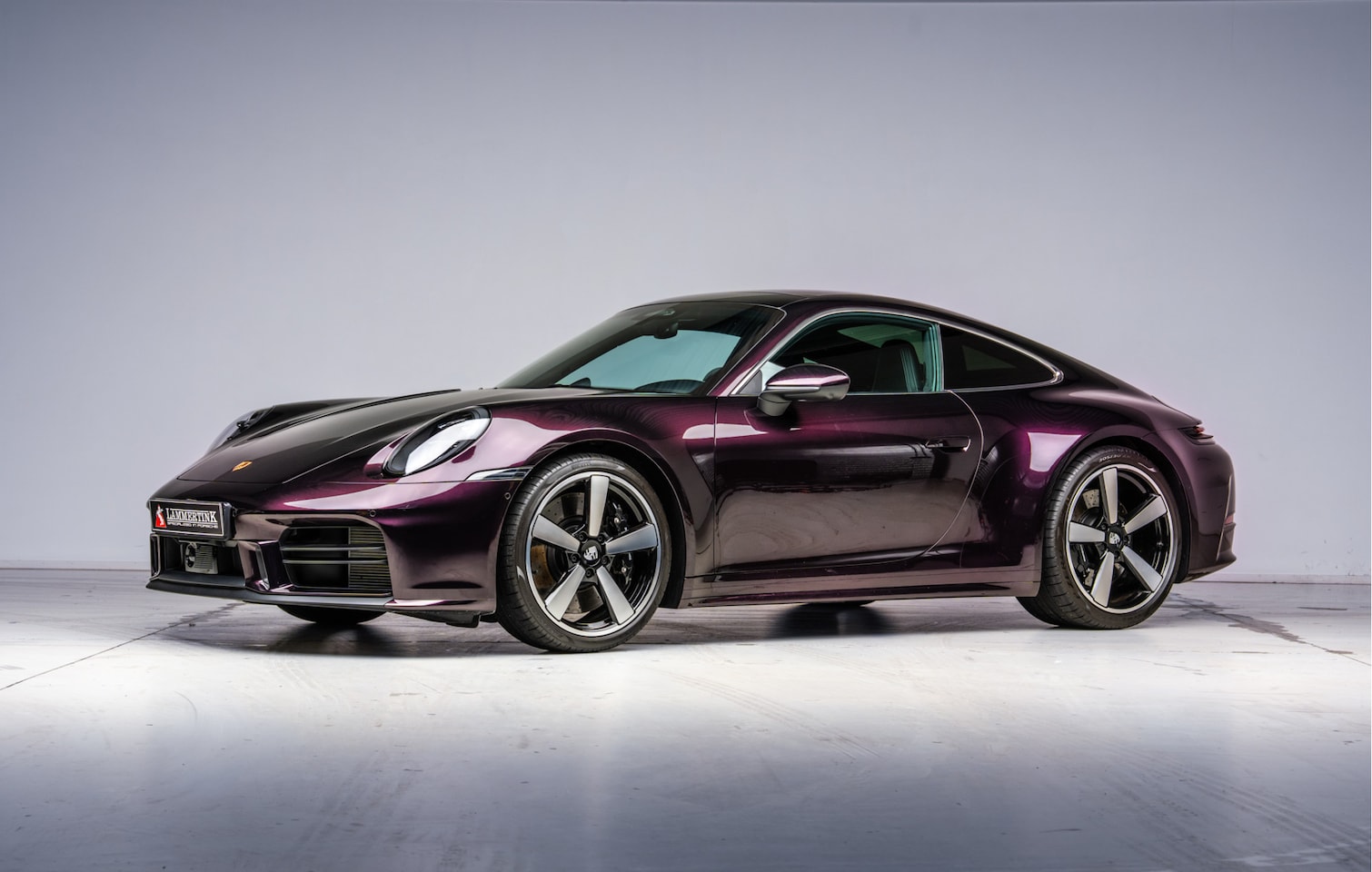 Porsche 911 - 3.0 Carrera S 2026 model l PTS Amethystmetallic l BTW - AutoWereld.nl