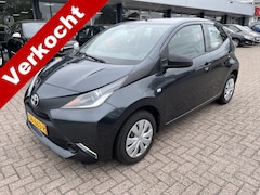 Toyota Aygo - 1.0 VVT-i x-fun Airco Bluetooth Nap