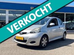 Toyota Aygo - 1.0-12V Access | Apk 11-2026 | Ruit stuk RVP |
