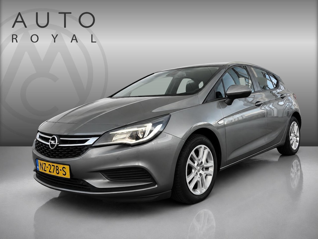 Opel Astra - 1.0 Online Edition AUTOMAAT | DODEHOEK DETECTIE | NAVIGATIE | ACHTERUIT RIJ CAMREA | PARKE - AutoWereld.nl
