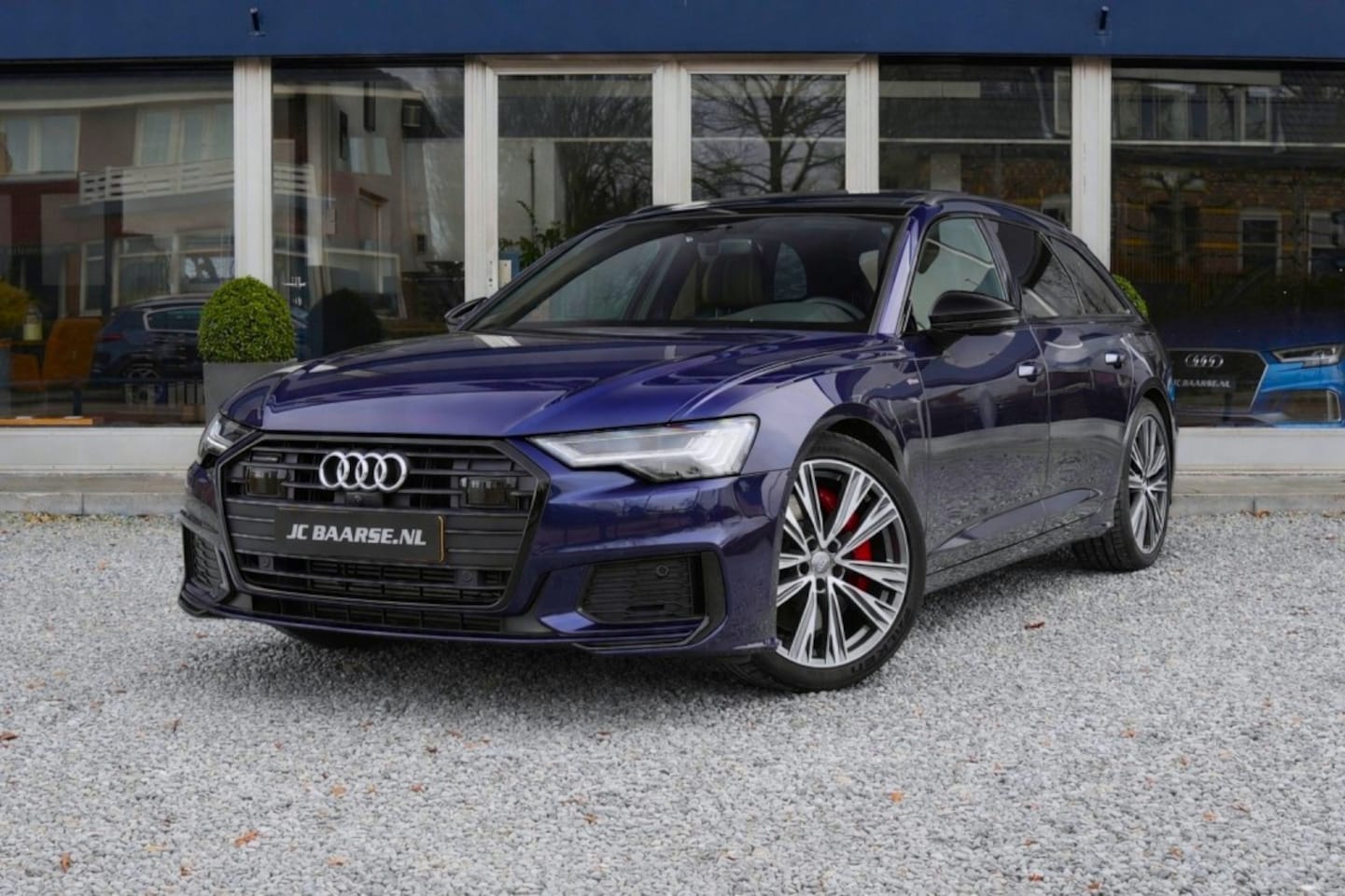 Audi A6 - 55 TFSI E QUATTRO S-LINE / PANO / MATRIX / 360 / 20 INCH - AutoWereld.nl