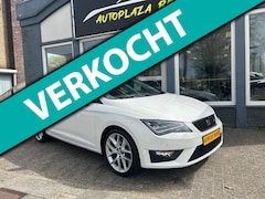 SEAT Leon - 1.8 TSI FR / NAVI / PANODAK / PDC