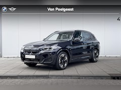 BMW iX3 - High Executive Trekhaak / Head Up Display / 360 camera / Stuurwielrand verwarming / Black