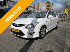 Hyundai i30 - 1.4i CVVT 109pk blue i-Drive Cool Dealer onderh