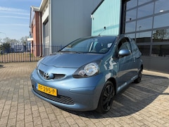 Toyota Aygo - 1.0-12V