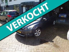 Ford Focus Wagon - 1.6 Titanium MET JAAR APK AIRCO WERKT GOED