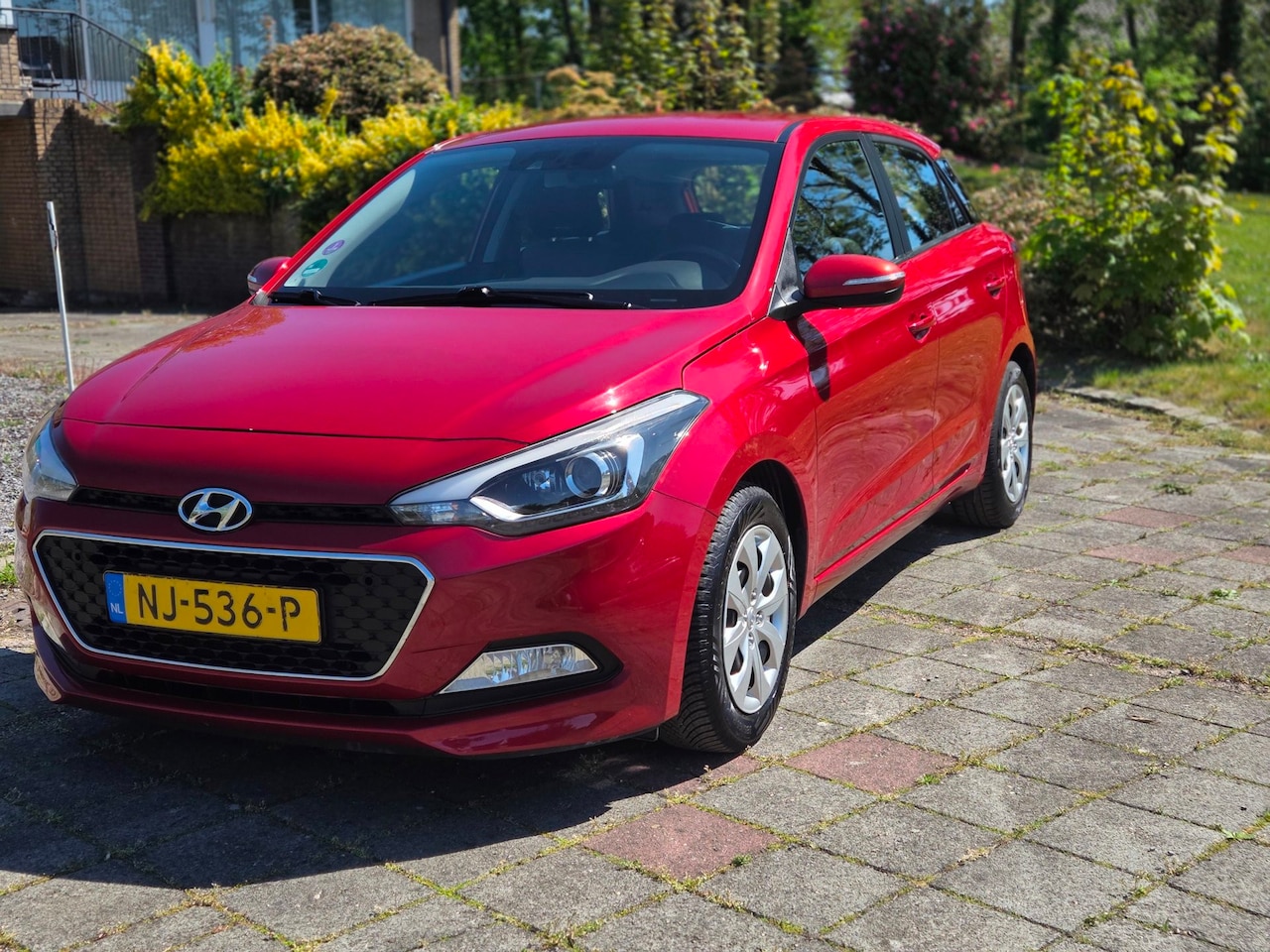 Hyundai i20 - 1.0 T-GDI Comfort NAP/AIRCO/CAMERA - AutoWereld.nl