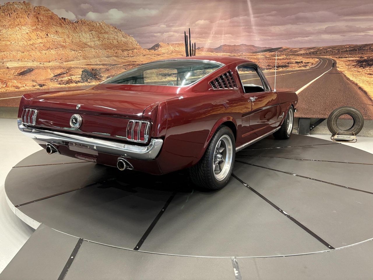 Ford Mustang Fastback - AutoWereld.nl