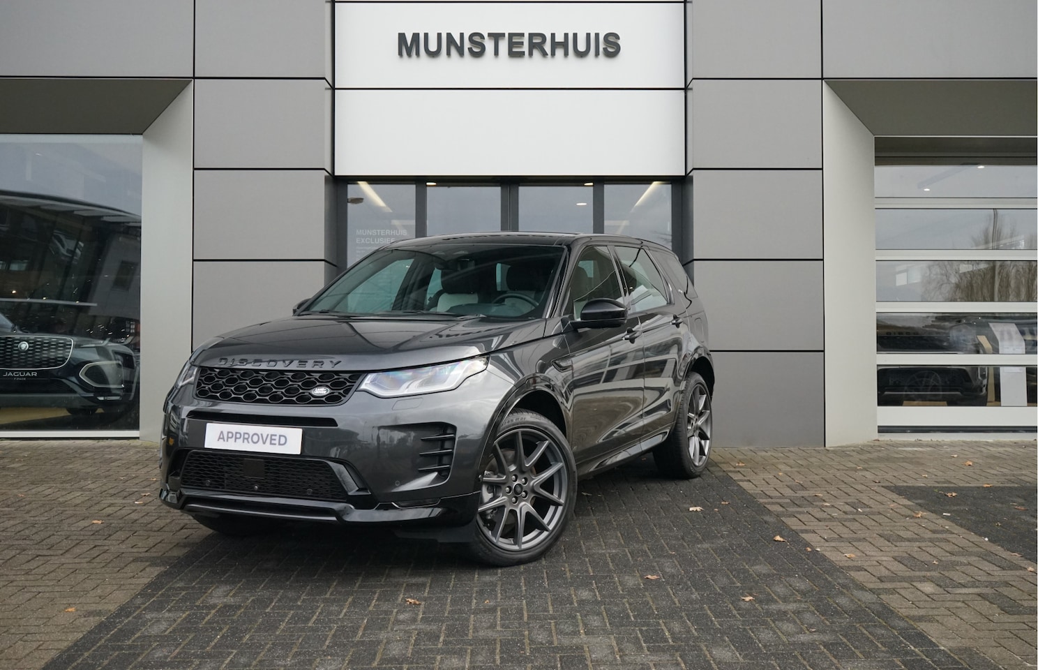 Land Rover Discovery Sport - P300e PHEV Dynamic HSE | Elektrische trekhaak | Panoramadak | - AutoWereld.nl