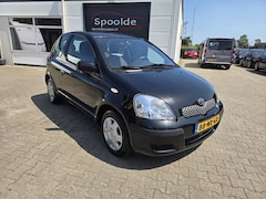 Toyota Yaris - 1.0 VVT-i Terra