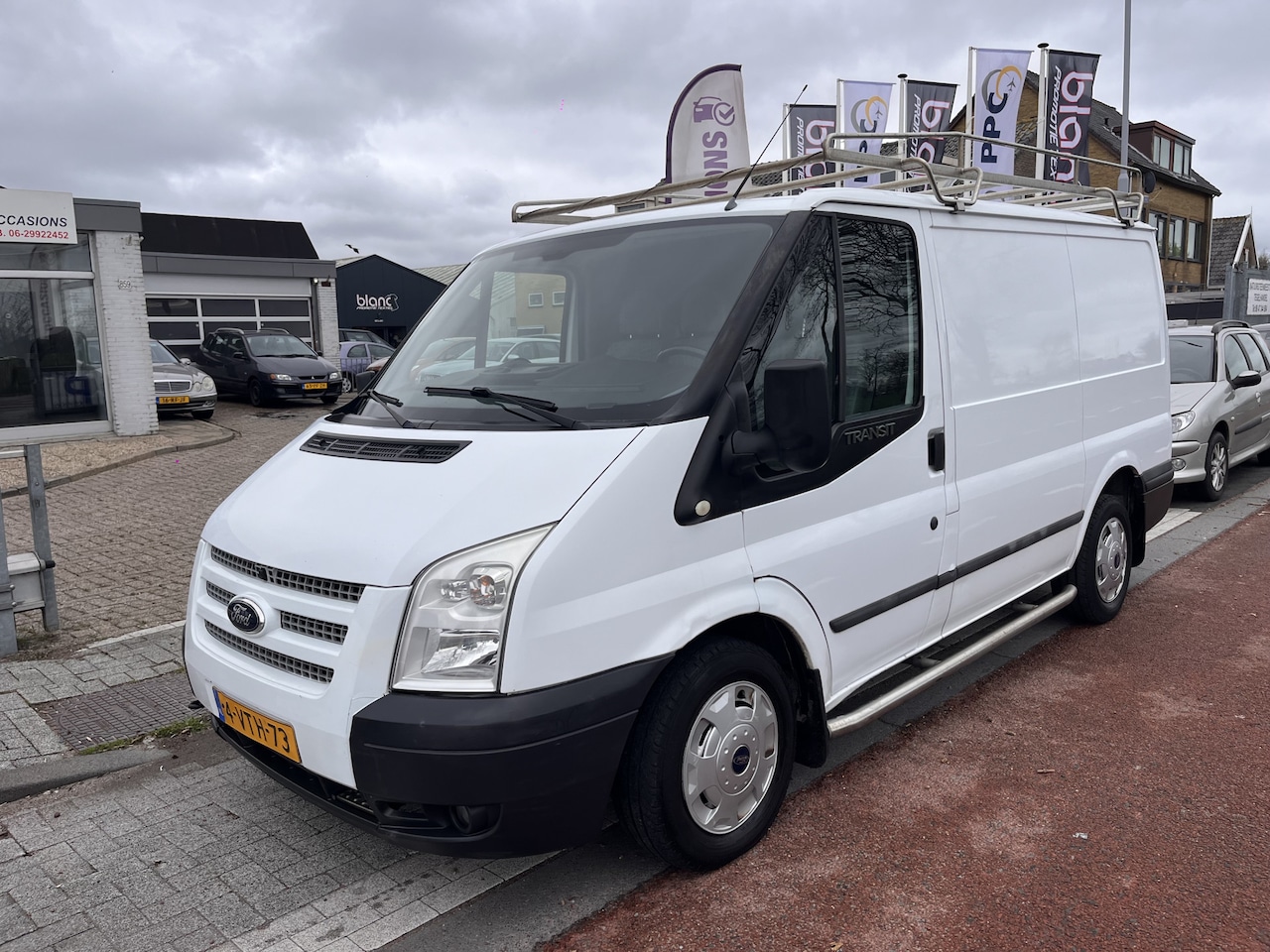 Ford Transit - 260S 2.2 TDCI Ambiente Trekhaak Imperial Airco Nap NWE APK - AutoWereld.nl