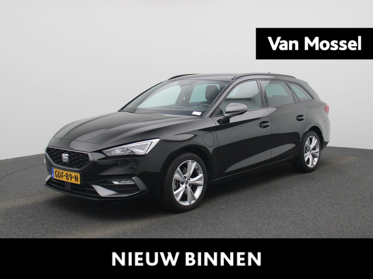 SEAT Leon Sportstourer - 1.4 TSI eHybrid PHEV FR Business Intense AUTOMAAT | NAVIGATIE | CAMERA | FR | ADAPTIEVE CR - AutoWereld.nl