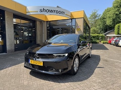 Opel Astra Sports Tourer - 1.2 Level 2 Climate Control Navi Carplay