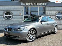 BMW 5-serie - 523i |Pano|Leder| Stoelvw, Navi, PDC|