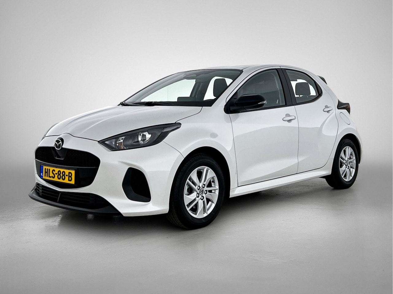 Mazda 2 Hybrid - 1.5 Centre-line | Stoelverwarming | Camera | Apple Carplay/Android Auto | Climate Control - AutoWereld.nl