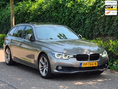BMW 3-serie Touring - 320i High Executive Panorama HUD CarPlay 360 camera 320i High Executive
