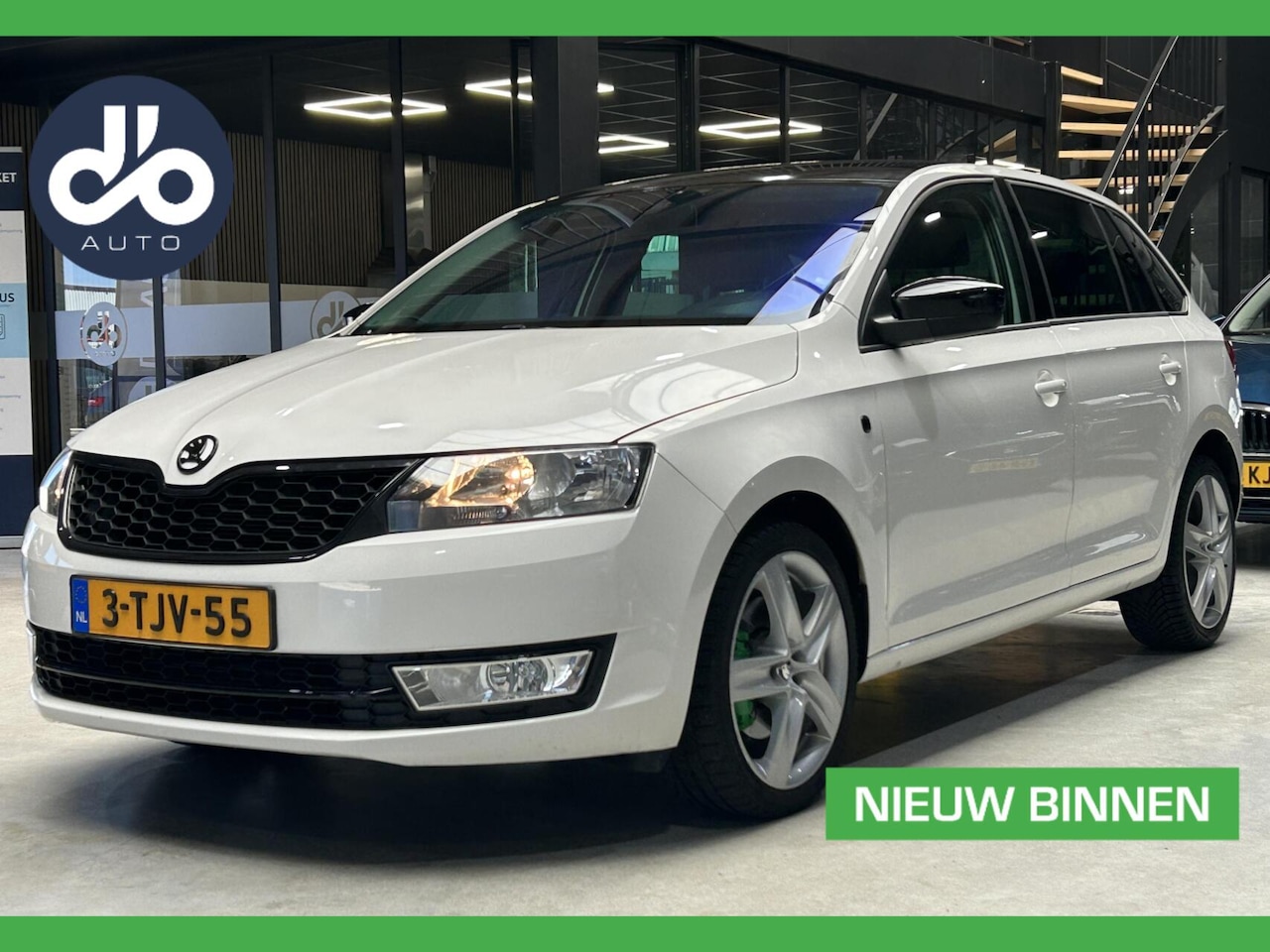 Skoda Rapid - 1.2 TSI Greentech Ambition NAVI I CRUISE I CLIMA I KEURIG NETJES I APK 2027 - AutoWereld.nl