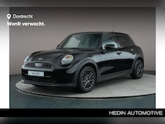 MINI Cooper - 5-Deurs 1.5 C Blackyard 157 pk Pakket XS | Stoelverwarming | Head-up display |