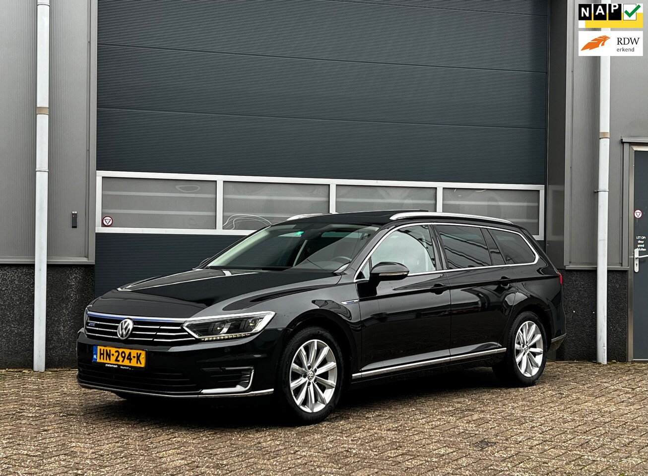 Volkswagen Passat Variant - 1.4 TSI GTE Highline bj.2015 Camera|Navi|Trekh|Pano|Nap. - AutoWereld.nl