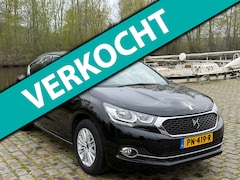 DS 4 - 4 1.2 PureTech Chic Zeer netjes dealer onderhouden airco cruis control parkeer sensor navi